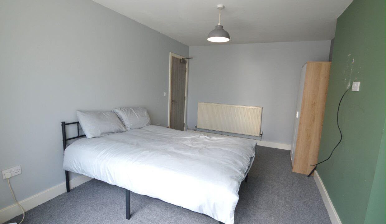 Grimsby DN32 property
