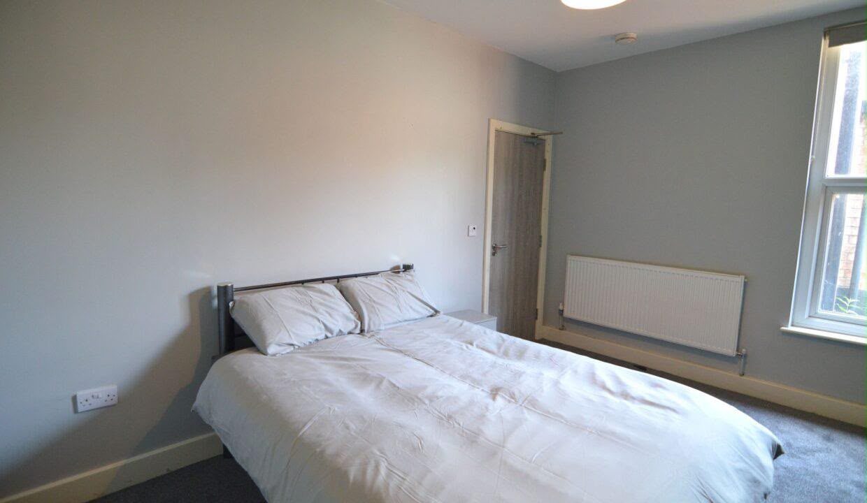 Grimsby DN32 property